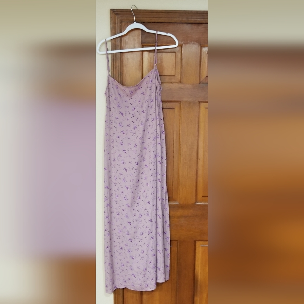 Flynn Skye plum floral dress size M.  Worn once